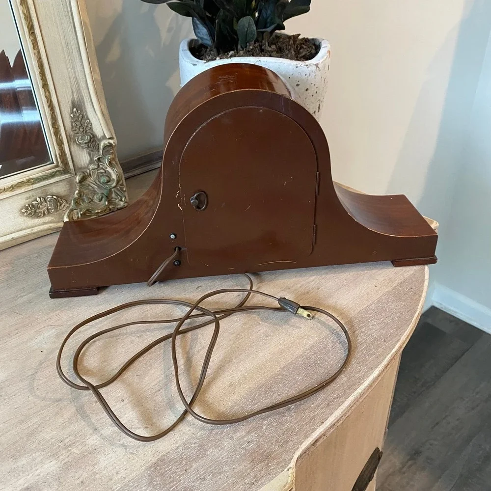 Vintage Seth Thomas Lynton Electric Mantle Clock